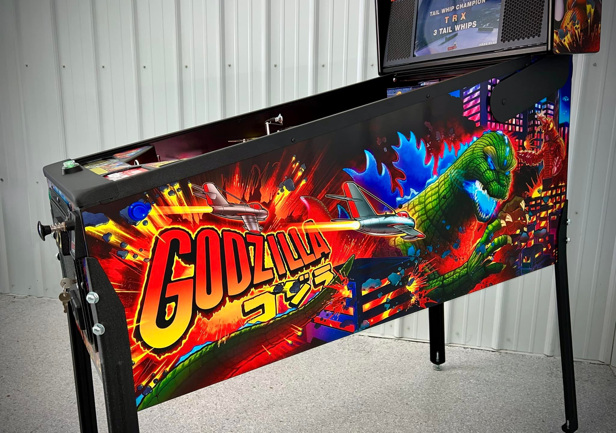 Godzilla Pro Pinball Machine