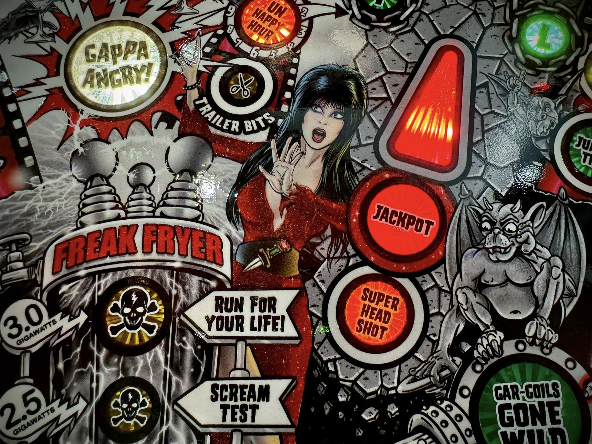 Elvira’s House of Horrors (Blood Red Kiss Edition) - Image 2