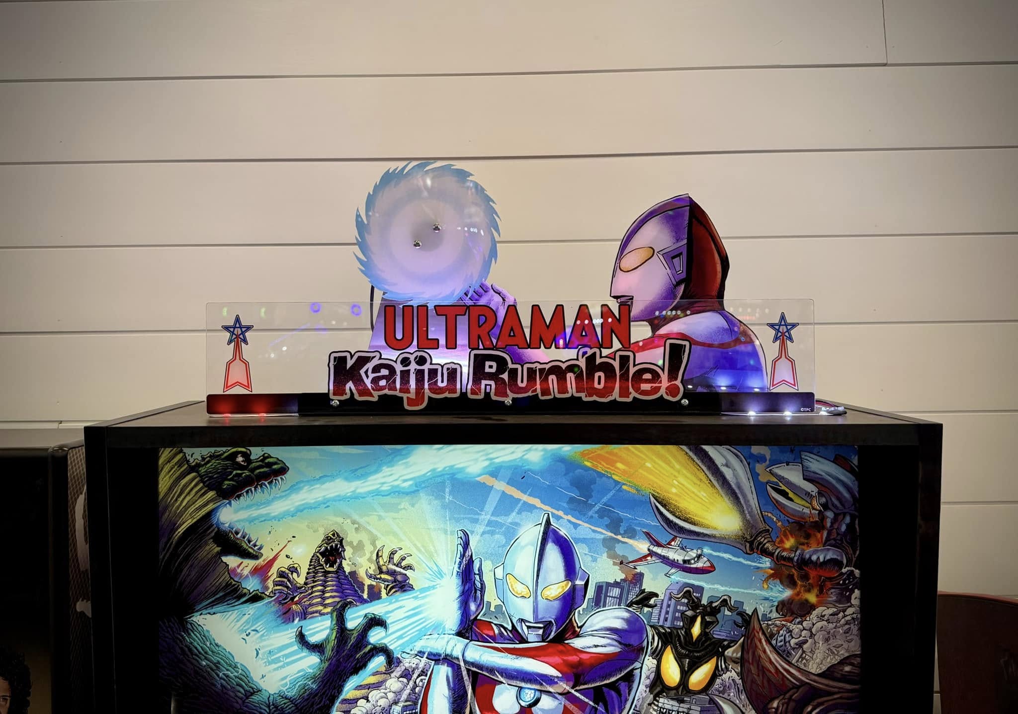 Ultraman (CE) - Image 2