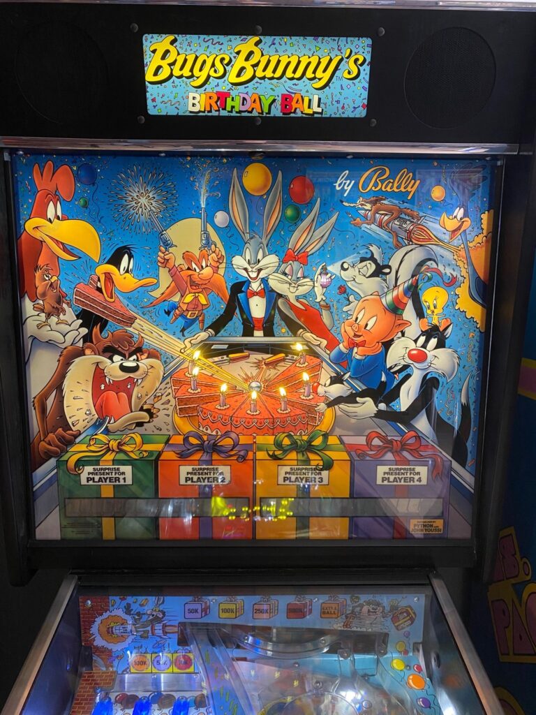 Bugs Bunny’s Birthday Bash Pinball Machine - Image 4