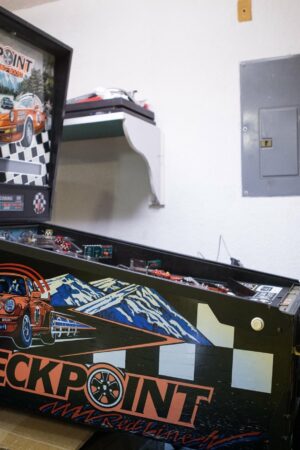 Checkpoint Pinball Machine