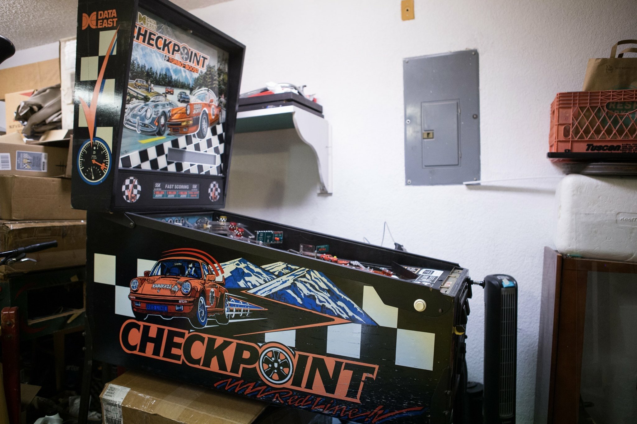 Checkpoint Pinball Machine