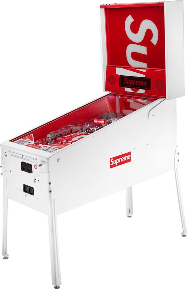 Supreme – Stern 2018 - Image 2